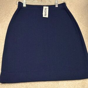 NWT-Lecomte Dark Marine 
Blue Skirt. Super Soft Cotton